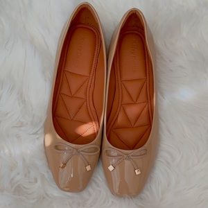 Australian designer Kacey Devlin patent leather flats size 40